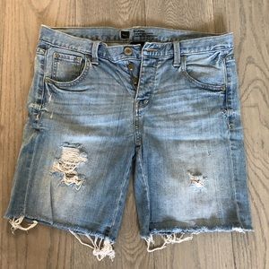Distressed Boyfriend Jean Shorts - size 4